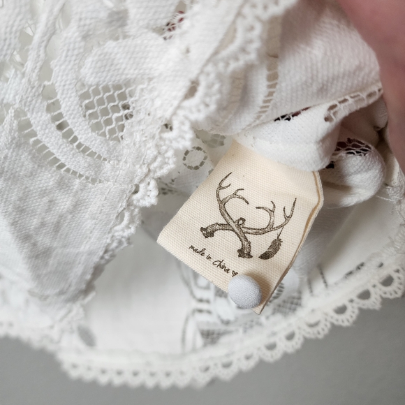 SPELL x REVOLVE sheer Clover lace blouse in white size XL - Picture 6 of 9